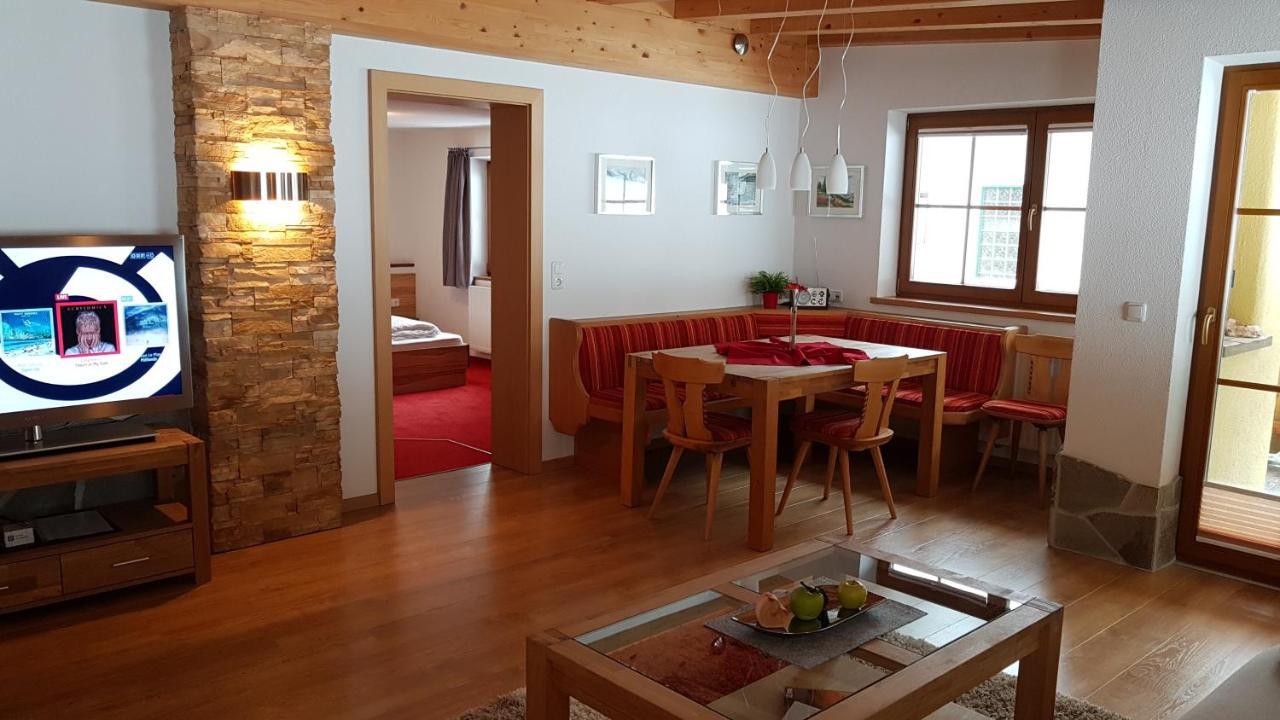 Ferienwohnung Landhaus Sonneck Pettneu am Arlberg Exterior foto