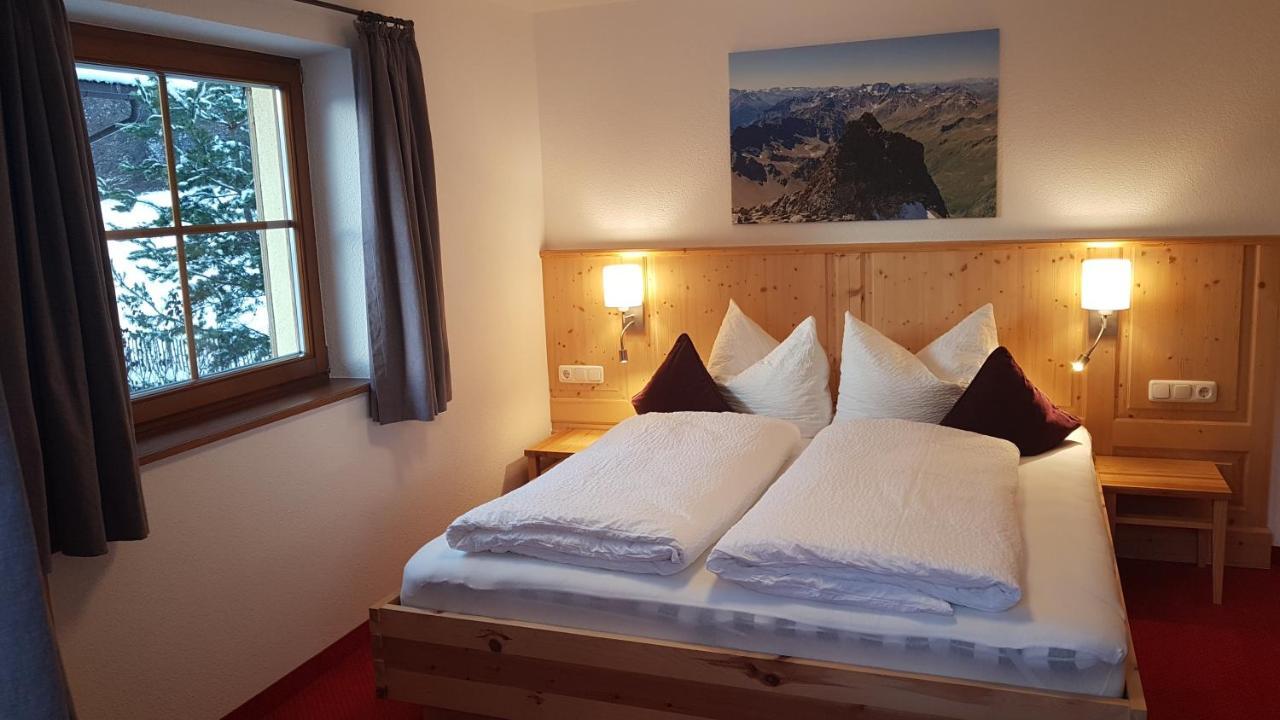 Landhaus Sonneck Pettneu am Arlberg Exterior foto