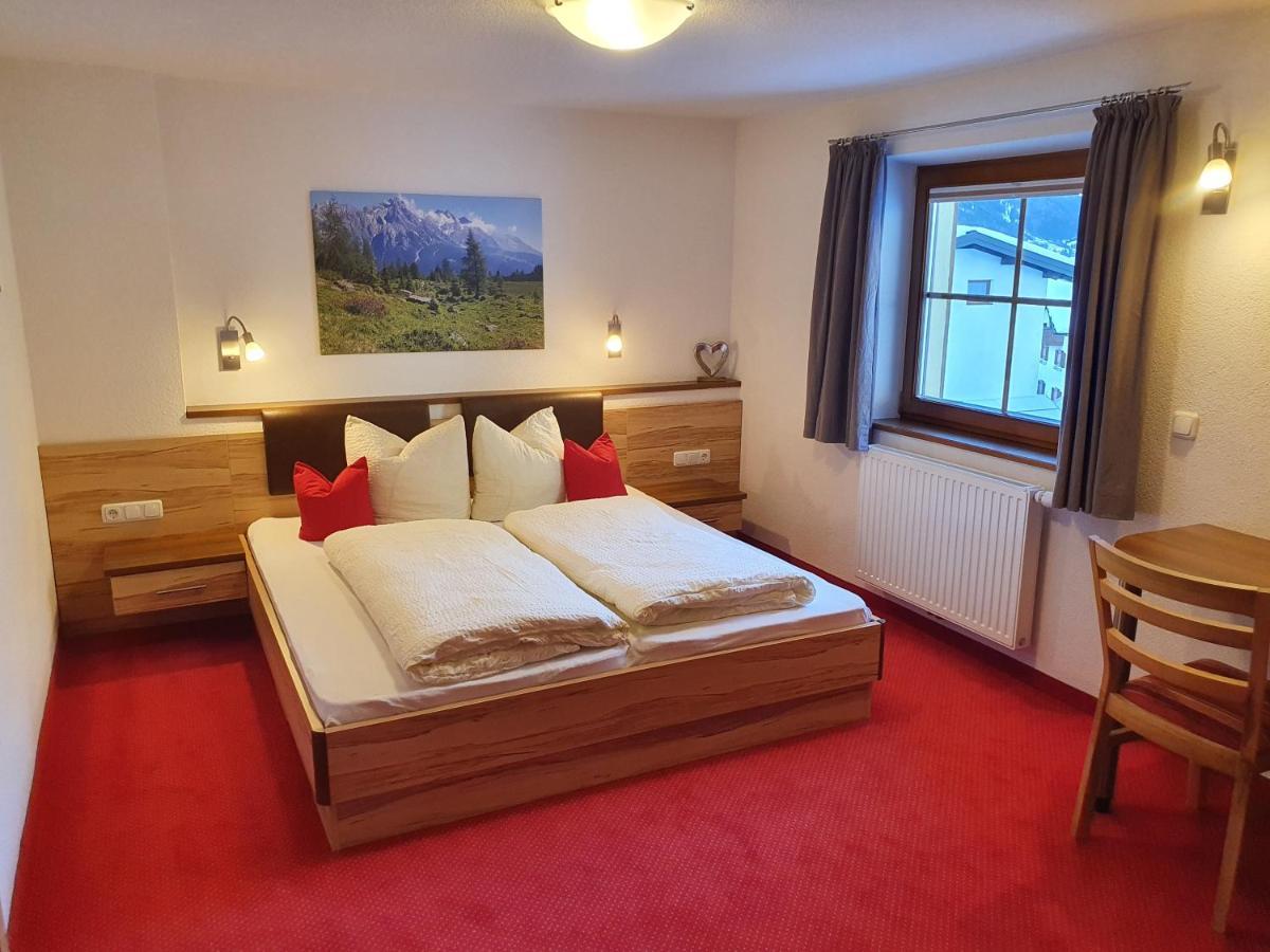 Landhaus Sonneck Pettneu am Arlberg Exterior foto