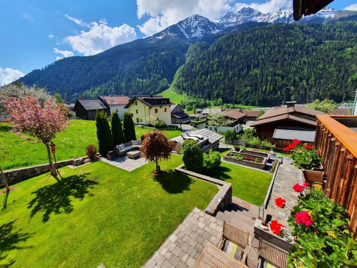 Ferienwohnung Landhaus Sonneck Pettneu am Arlberg Exterior foto