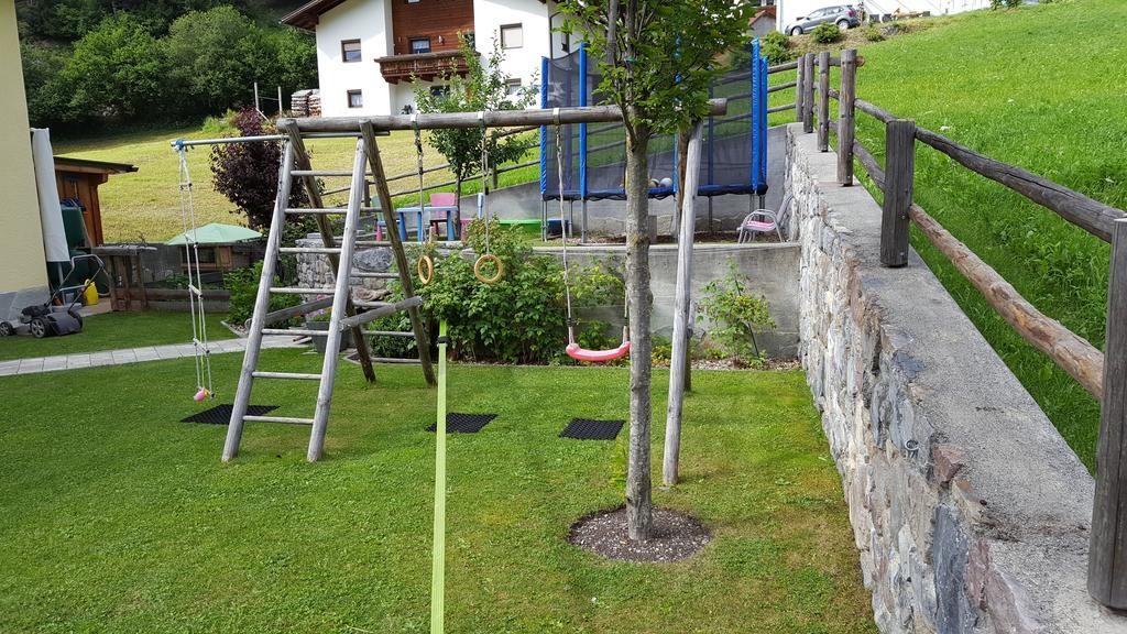 Ferienwohnung Landhaus Sonneck Pettneu am Arlberg Exterior foto